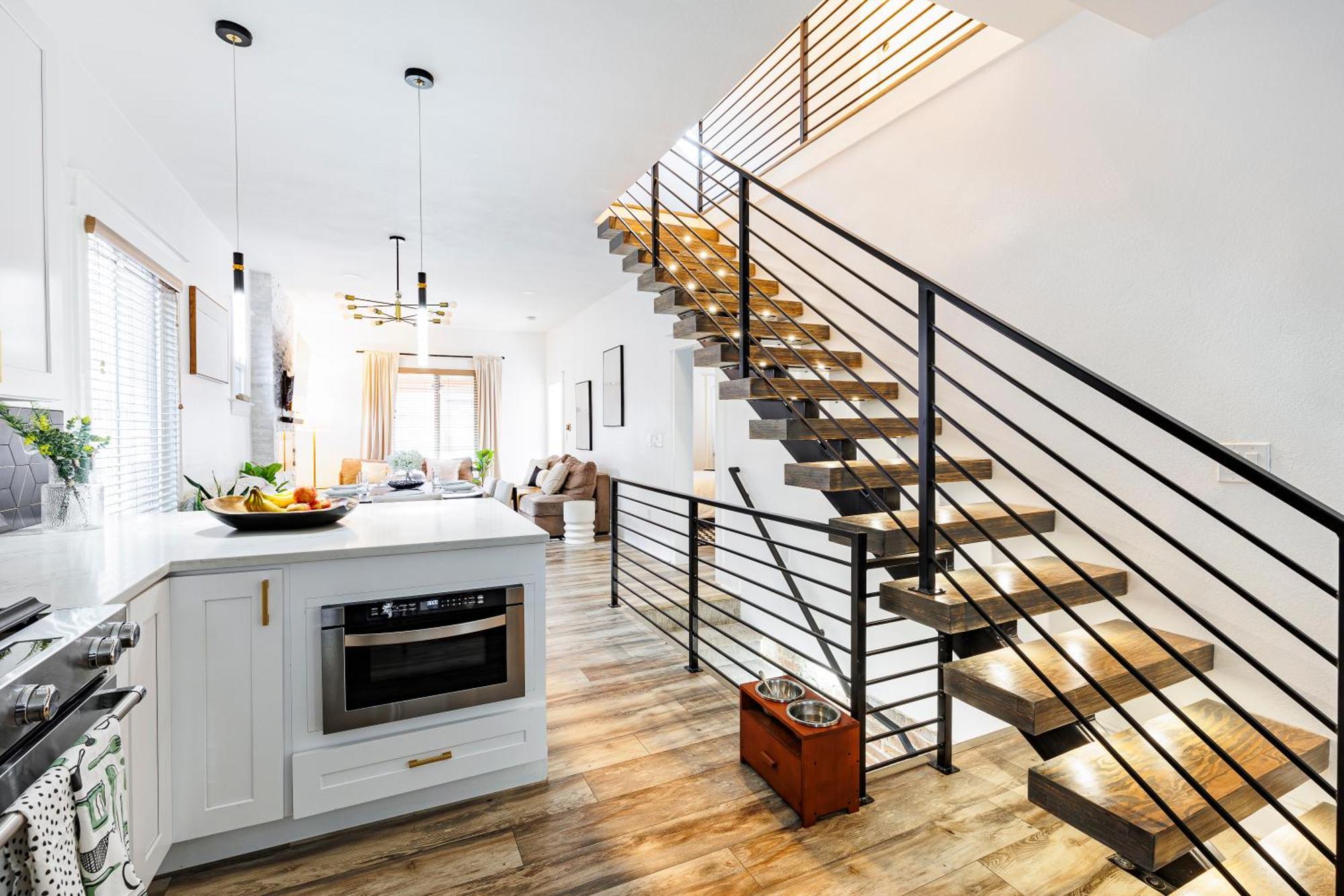 Holiday home Lux Newly Remodeled Dt, Patio, Fully Stocked 5bd, 3ba Denver